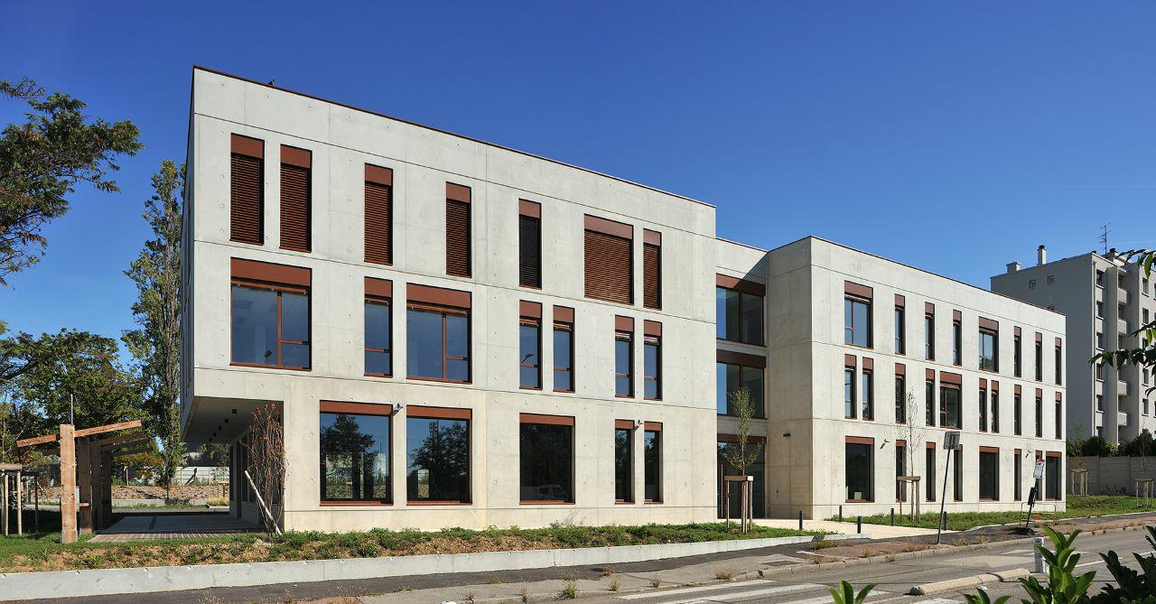 Bureau Bron 680m² Location bureau Bron Rhône OLBUR2528710 0
